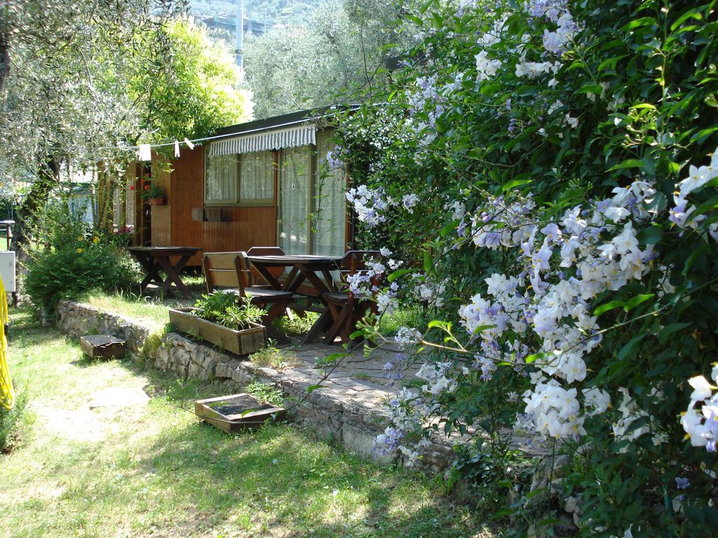 Monja Camping Village Brenzone sul Garda Eksteriør bilde